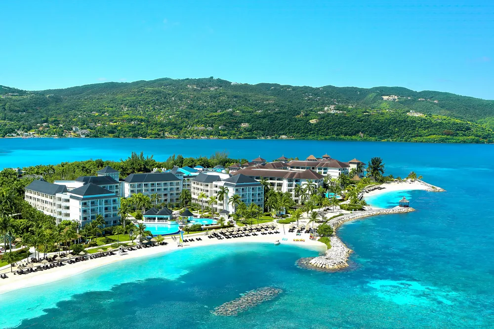 Descubre el Encanto de Montego Bay