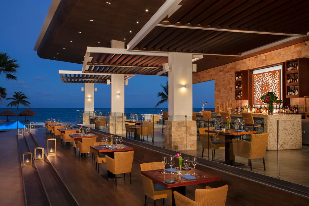 Cenas Gourmet Frente al Mar al Atardecer