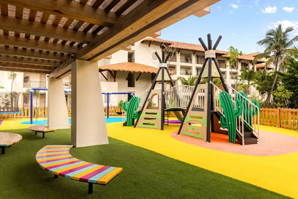 Diversión en el club infantil